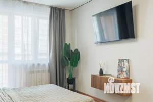 Студия квартира, посуточно, 40м2, 6/17 этаж