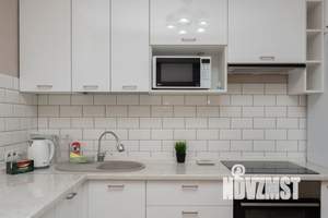 2-к квартира, посуточно, 45м2, 13/16 этаж