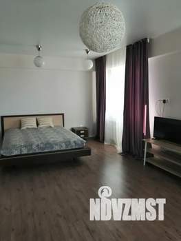 1-к квартира, посуточно, 42м2, 9/10 этаж