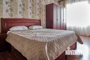 2-к квартира, посуточно, 60м2, 1/1 этаж