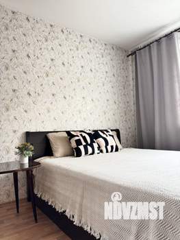 2-к квартира, посуточно, 40м2, 2/5 этаж