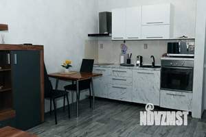 Студия квартира, посуточно, 40м2, 2/3 этаж