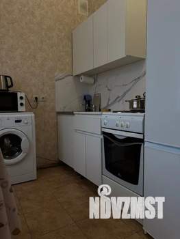 Студия квартира, посуточно, 34м2, 6/9 этаж