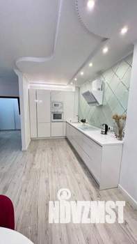 1-к квартира, посуточно, 90м2, 1/1 этаж