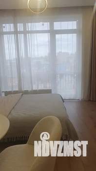 Студия квартира, посуточно, 30м2, 6/18 этаж