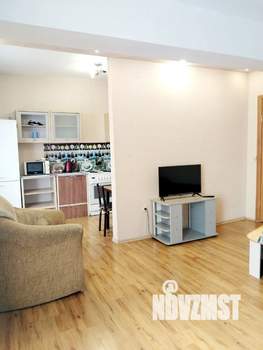 1-к квартира, посуточно, 35м2, 7/17 этаж
