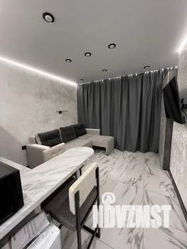 Студия квартира, посуточно, 19м2, 1/10 этаж