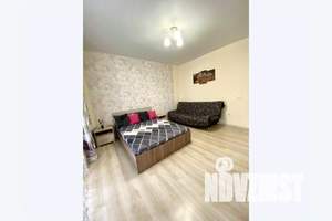 1-к квартира, посуточно, 40м2, 1/16 этаж