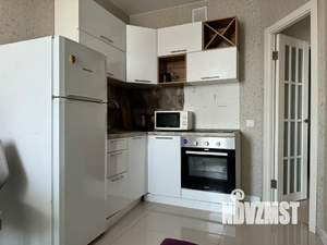 1-к квартира, посуточно, 42м2, 14/18 этаж