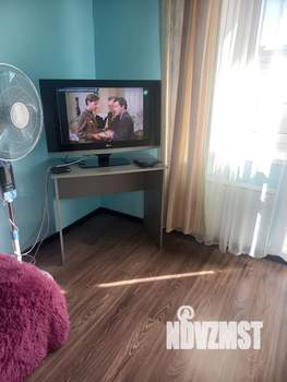 2-к квартира, посуточно, 44м2, 3/18 этаж