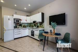 1-к квартира, посуточно, 42м2, 1/1 этаж