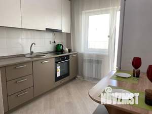 1-к квартира, посуточно, 37м2, 1/1 этаж