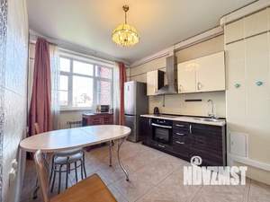 3-к квартира, на длительный срок, 110м2, 3/6 этаж