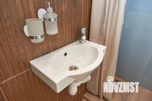 Студия квартира, посуточно, 18м2, 1/9 этаж