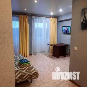 1-к квартира, посуточно, 37м2, 10/10 этаж