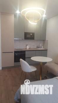 Студия квартира, посуточно, 30м2, 6/18 этаж