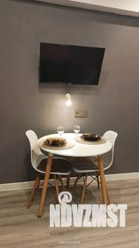 Студия квартира, посуточно, 26м2, 4/10 этаж