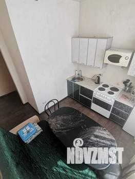1-к квартира, посуточно, 42м2, 4/4 этаж