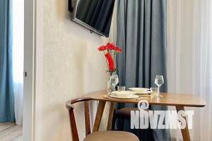 1-к квартира, посуточно, 40м2, 1/4 этаж