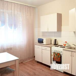 1-к квартира, посуточно, 40м2, 2/16 этаж