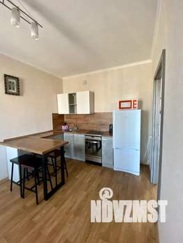 1-к квартира, посуточно, 40м2, 4/15 этаж