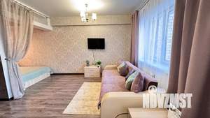 Студия квартира, посуточно, 40м2, 7/9 этаж