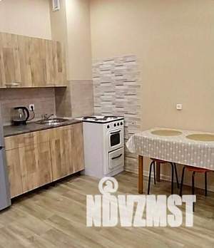 Студия квартира, на длительный срок, 30м2, 1/18 этаж