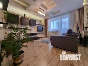 3-к квартира, посуточно, 87м2, 7/10 этаж