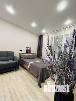 Студия квартира, посуточно, 38м2, 3/17 этаж