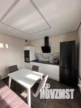 2-к квартира, посуточно, 40м2, 9/9 этаж