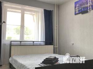 1-к квартира, посуточно, 38м2, 1/18 этаж