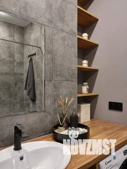 1-к квартира, посуточно, 40м2, 13/18 этаж