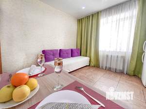 1-к квартира, посуточно, 40м2, 8/17 этаж