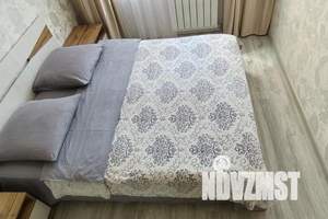 1-к квартира, посуточно, 40м2, 3/8 этаж