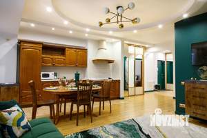 2-к квартира, посуточно, 60м2, 1/1 этаж