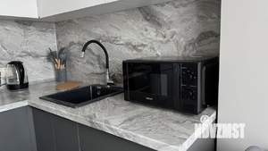 Студия квартира, посуточно, 36м2, 2/10 этаж