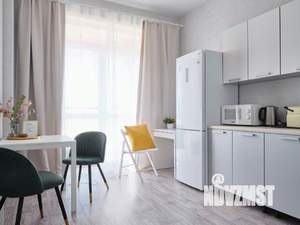 1-к квартира, посуточно, 38м2, 1/1 этаж