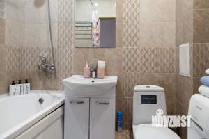 1-к квартира, посуточно, 42м2, 1/1 этаж