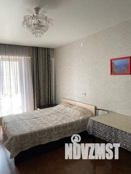 Студия квартира, посуточно, 35м2, 15/15 этаж