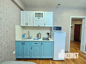 1-к квартира, посуточно, 40м2, 4/10 этаж