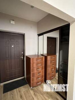 1-к квартира, посуточно, 40м2, 7/8 этаж