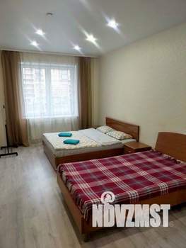 2-к квартира, посуточно, 75м2, 1/1 этаж