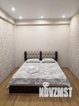 2-к квартира, посуточно, 40м2, 6/9 этаж