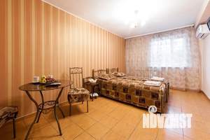 Студия квартира, посуточно, 24м2, 1/6 этаж