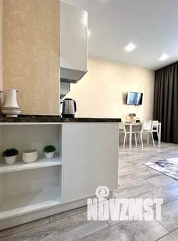 1-к квартира, посуточно, 48м2, 9/16 этаж