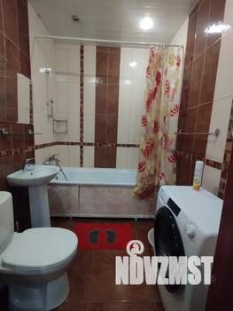 2-к квартира, посуточно, 44м2, 10/12 этаж