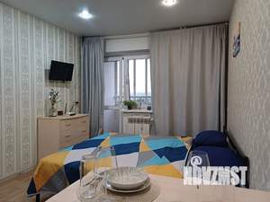 Студия квартира, посуточно, 25м2, 6/18 этаж