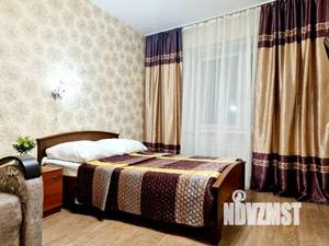 1-к квартира, посуточно, 40м2, 4/15 этаж