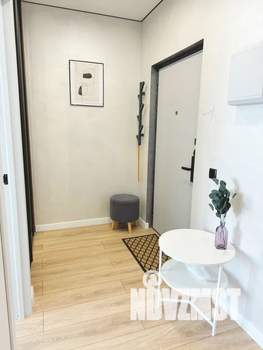 1-к квартира, посуточно, 32м2, 1/9 этаж