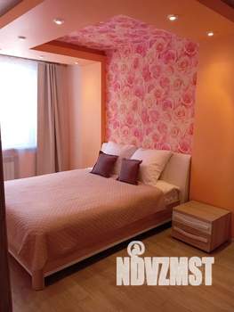 1-к квартира, посуточно, 68м2, 8/15 этаж